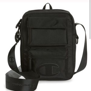 champions crossbody bolsa